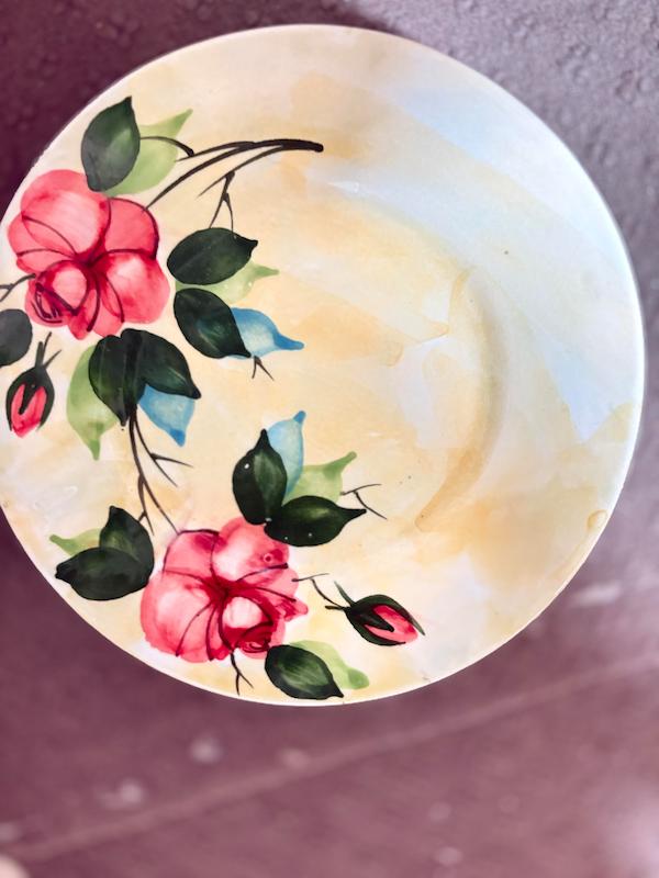 بشقاب کلاسیک طرح گل 