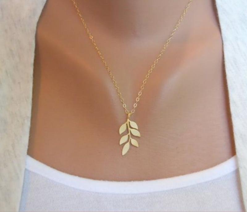 پلاک طلا طرح برگ