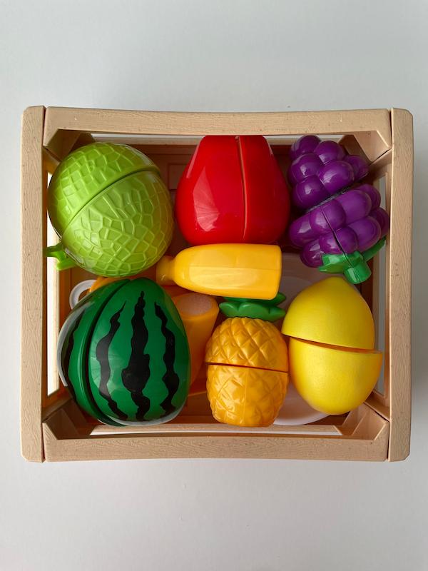 میوه برشی با سبد