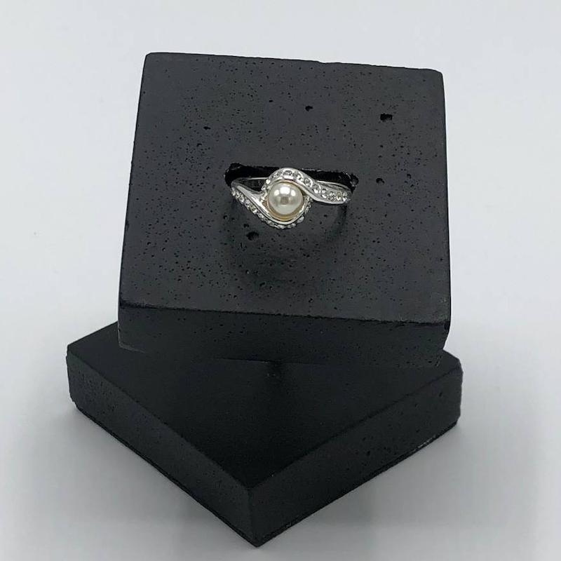 انگشتر کد 18