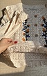 شومیز گلدوزی کرم طرح گل