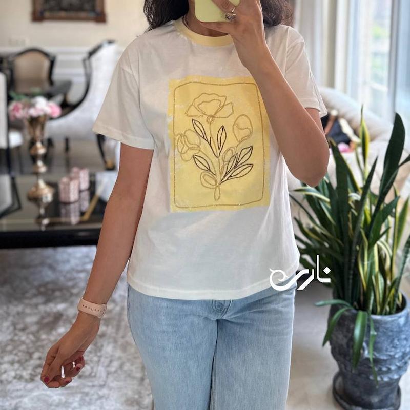 تیشرت زرد 