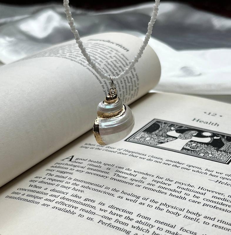 گردنبند صدف حلزونی