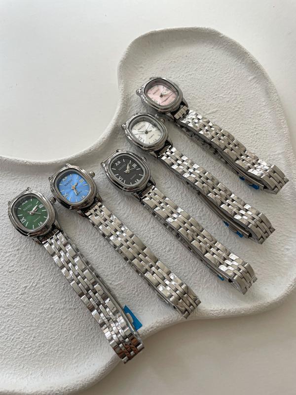 ساعت نایدو بیضی 