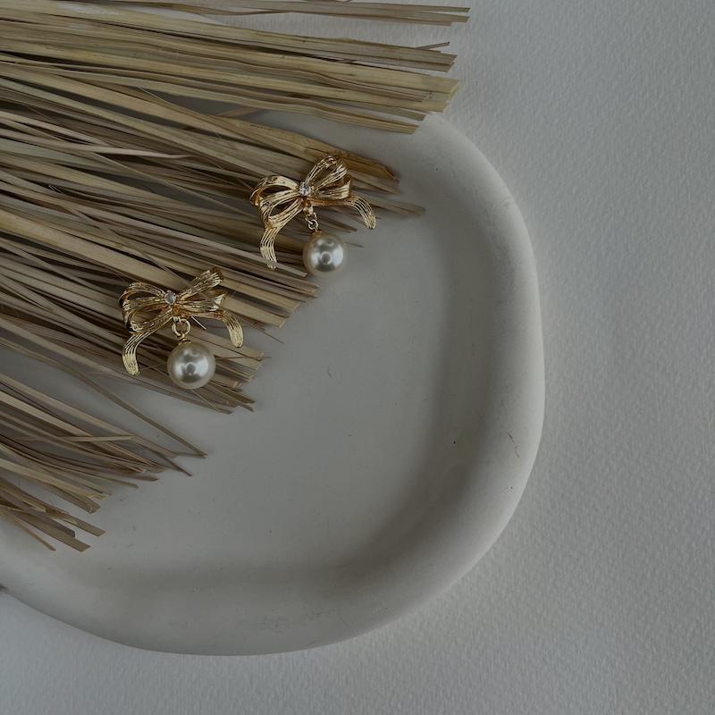 گوشواره پاپیون