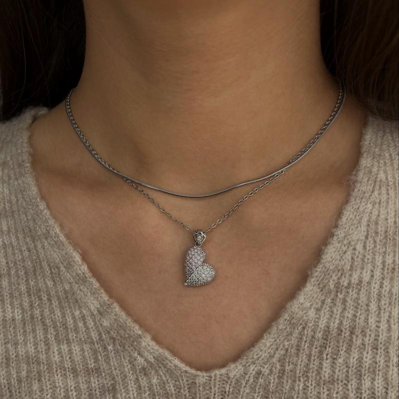 گردنبند قلب دو نیمه نگینی