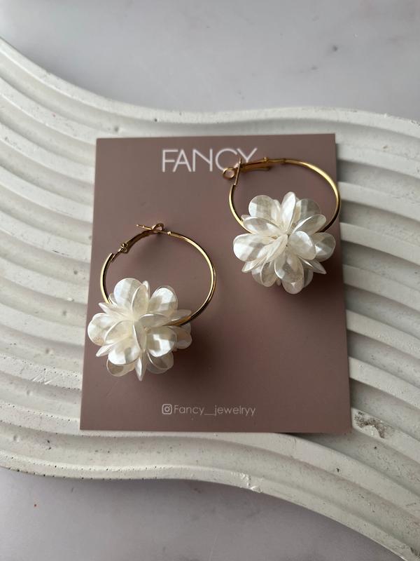 گوشواره حلقه ای گل 