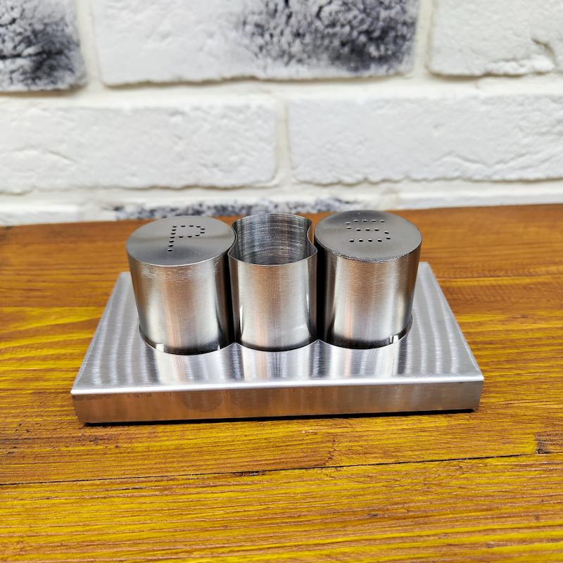 ست نمک و فلفل و‌ جا خلالی  استیل مدل Silver