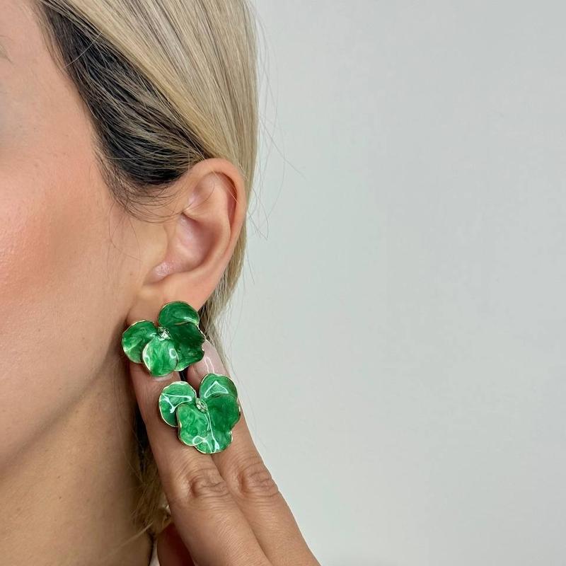 گوشواره طرح گل میناکاری