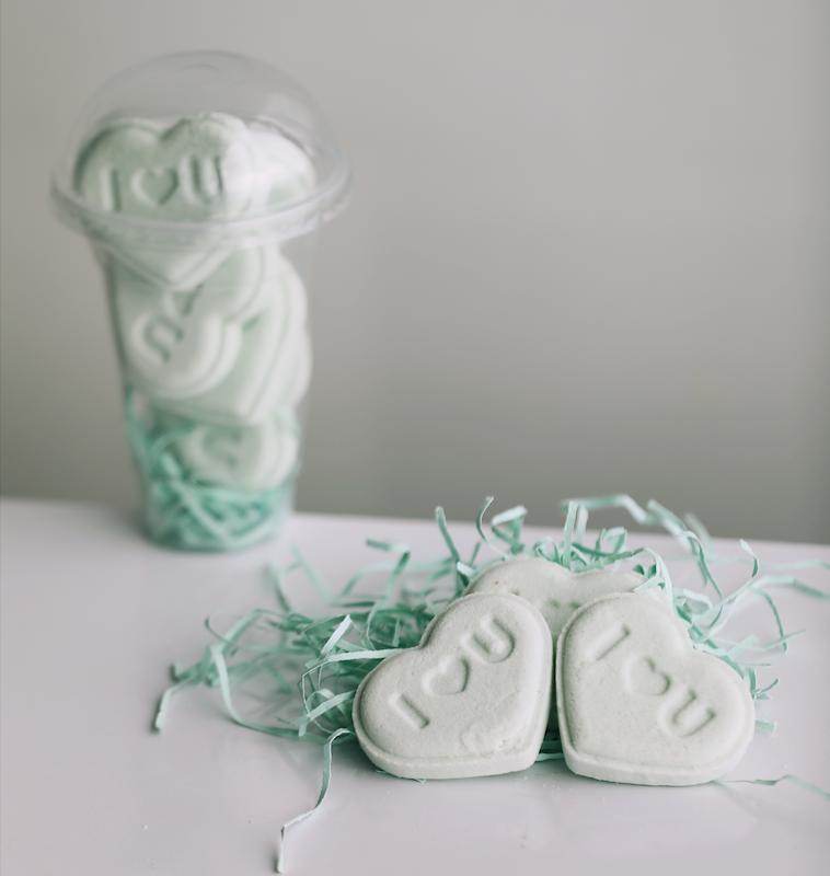 بمب معطر (Shower steamer)