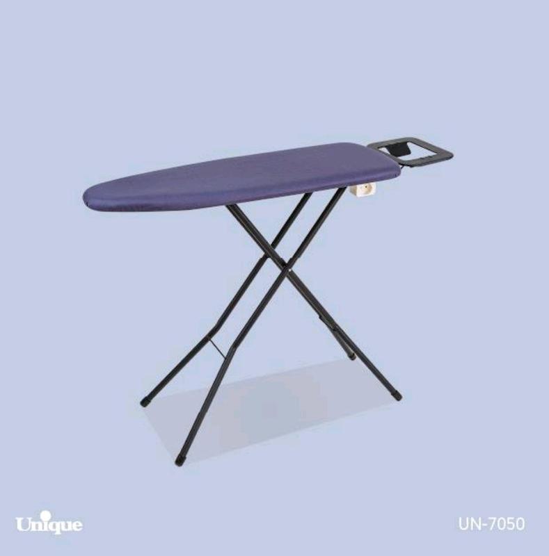 میز اتو یونیک مدل پایه دار ایستاده کد 7050