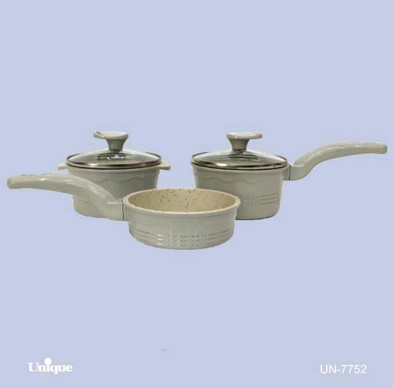 سرویس پخت و پز کودک 5 پارچه یونیک کد 7752 کرم