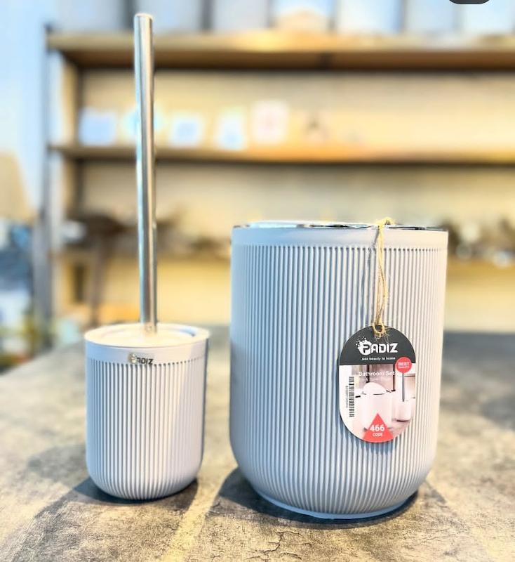 ست سطل و فرچه  سرویس بهداشتی پادیز