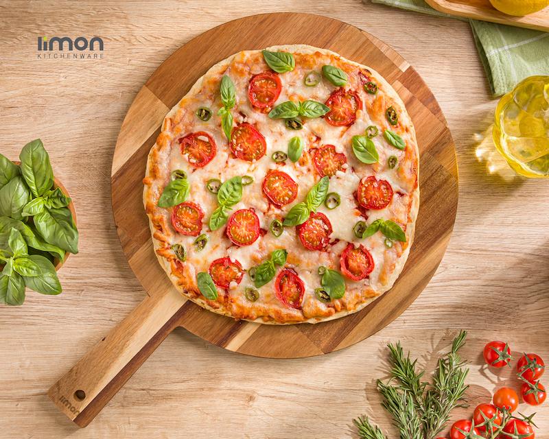تخته سرو دسته دار گرد بزرگ چوبی  کد 222959 لیمون