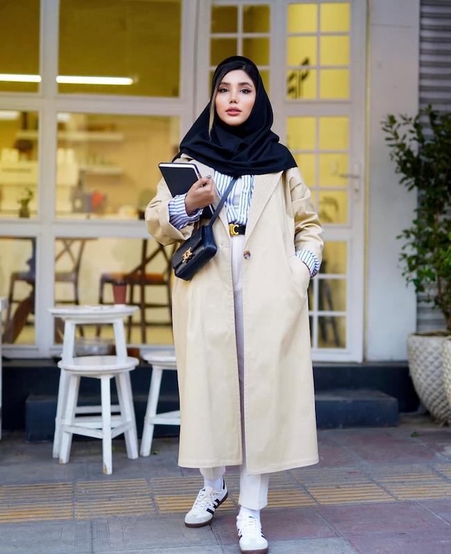 مانتو دانشجویی