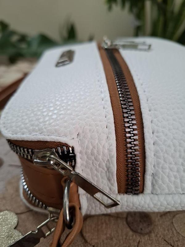 کیف دوشی صبا