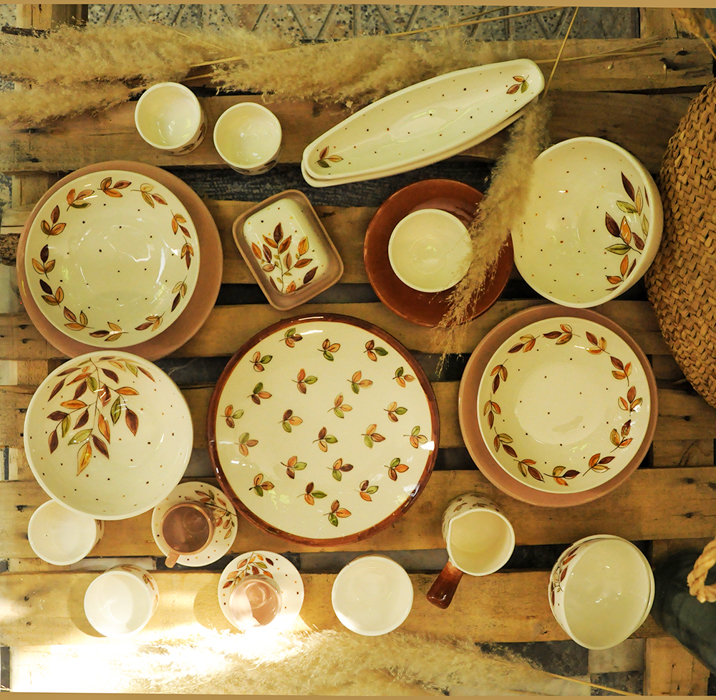 سرویس غذاخوری طرح برگ