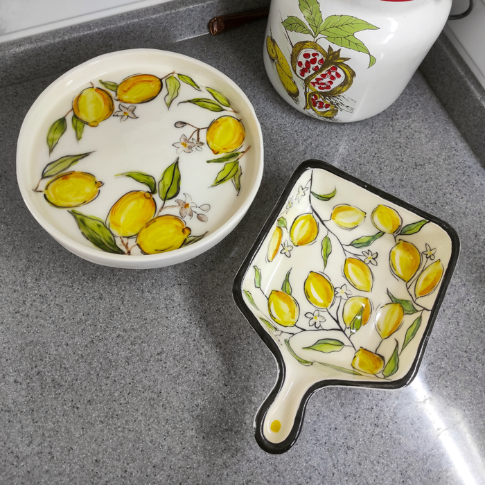 تابه و شیرینی خوری پایه دار طرح لیمو