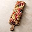 تخته سرو چوبی دورو ویدا با چیدمان فینگرفود پنیر و مزه