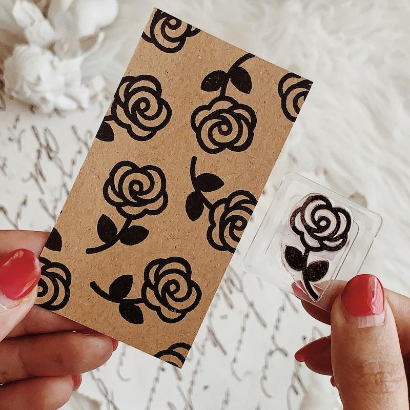 مهر ژلاتینی کد 540 ( گل و برگ )