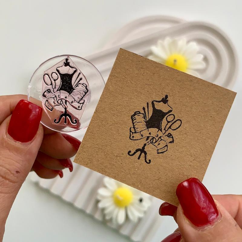 مهر ژلاتینی کد 619 ( خیاطی )