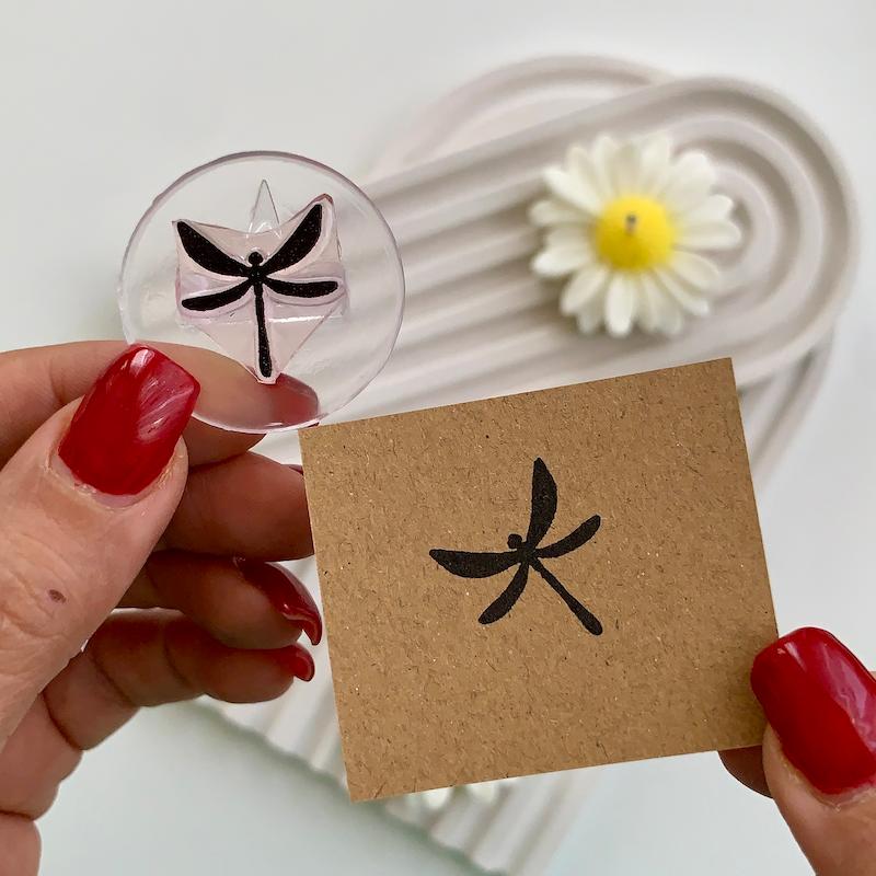 مهر ژلاتینی کد 640 ( سنجاقک )