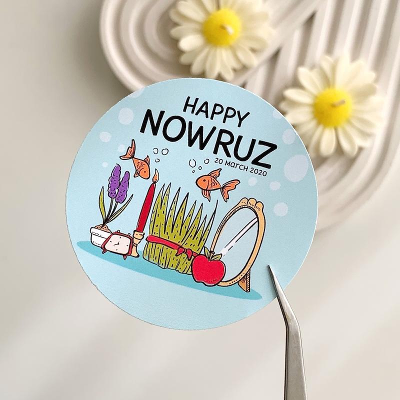 لیبل پشت چسبدار سال نو مبارک کد 720 ( بسته های 20 و 35 عددی )