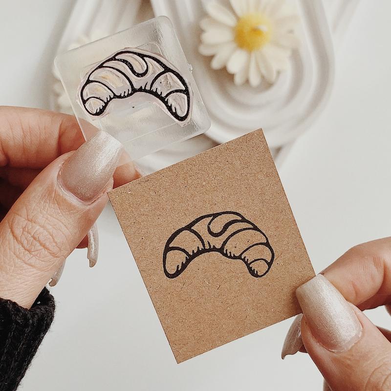 مهر ژلاتینی کد 791 ( کروسان )