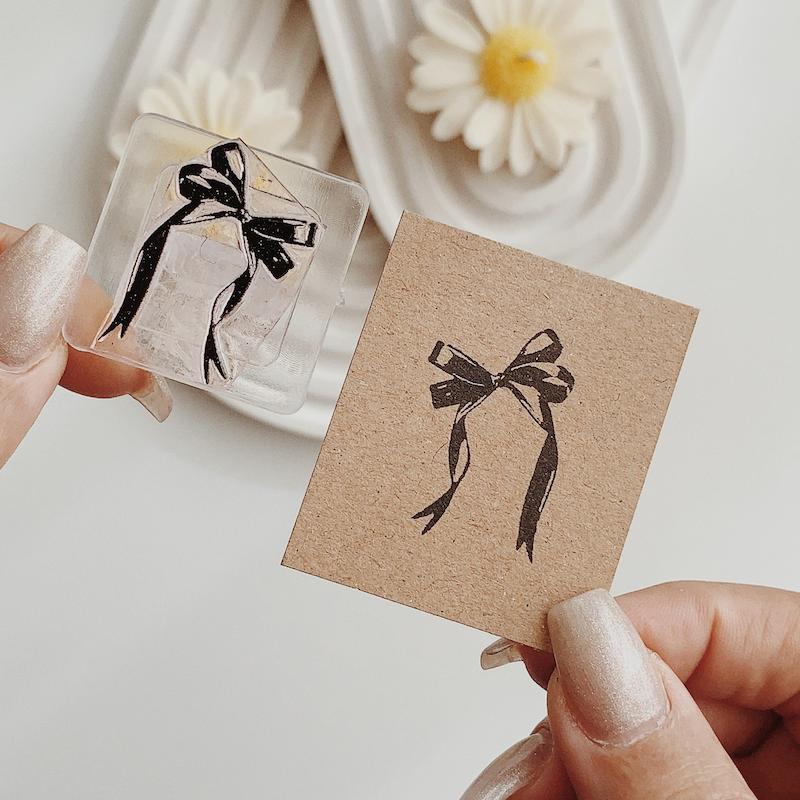 مهر ژلاتینی کد 795 ( پاپیون )