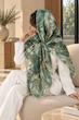روسری زنانه طرح رز آبرنگی سبز