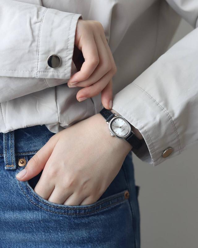 نایدو بیضی چرمی