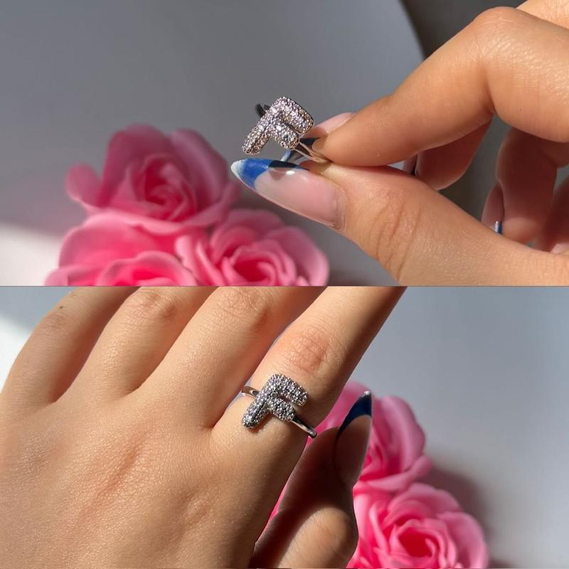 انگشترای جواهری حروف🤩
