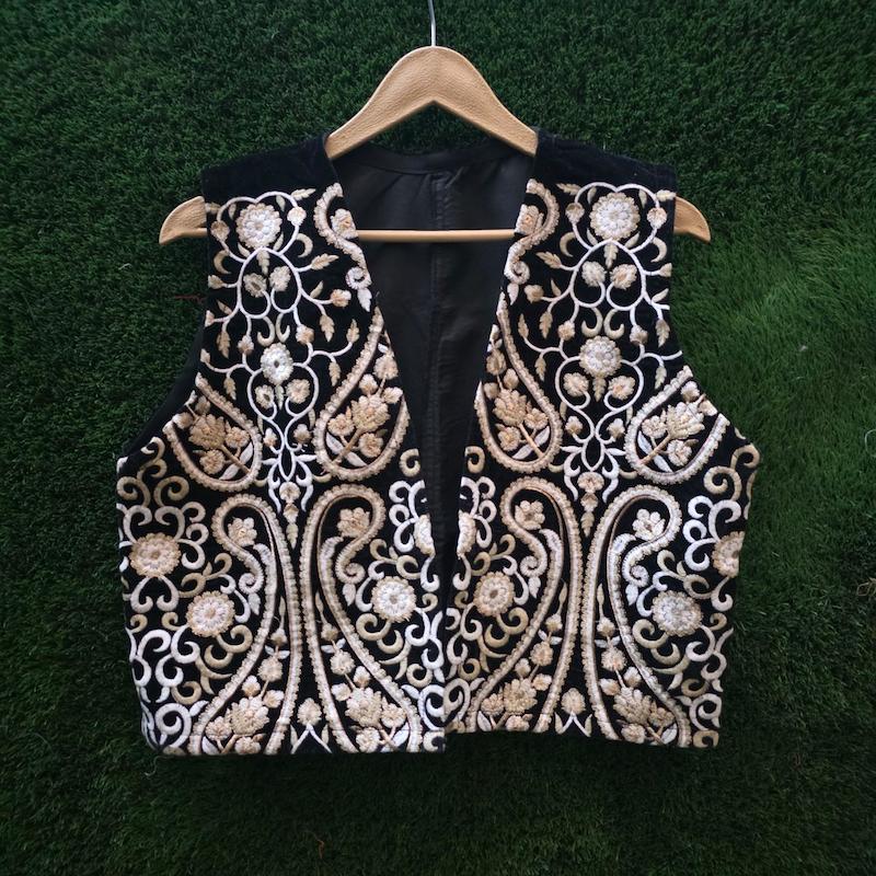 جلیقه مخمل jm17