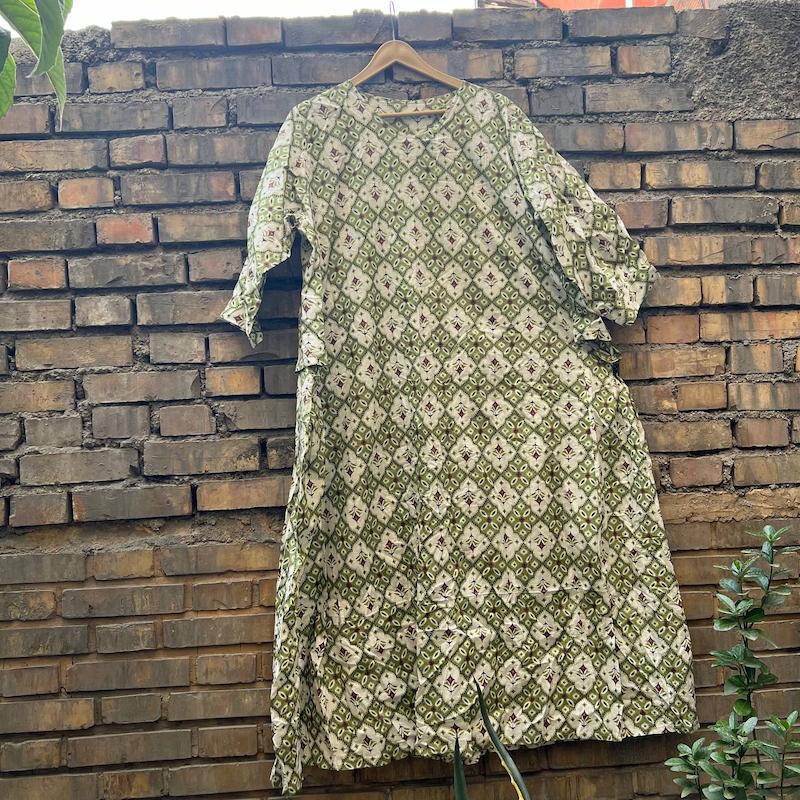 پیراهن باتیک