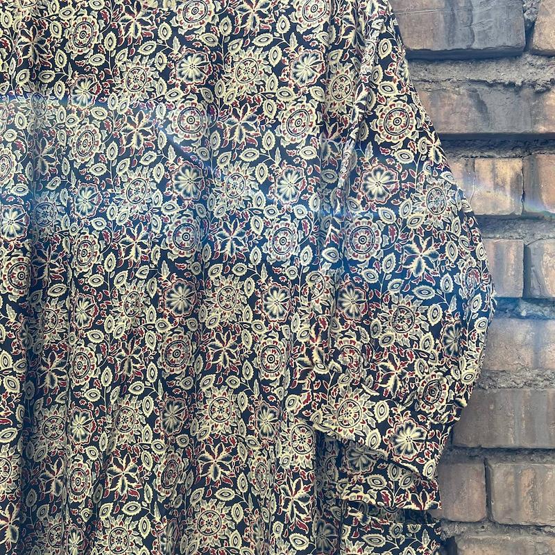 پیراهن باتیک