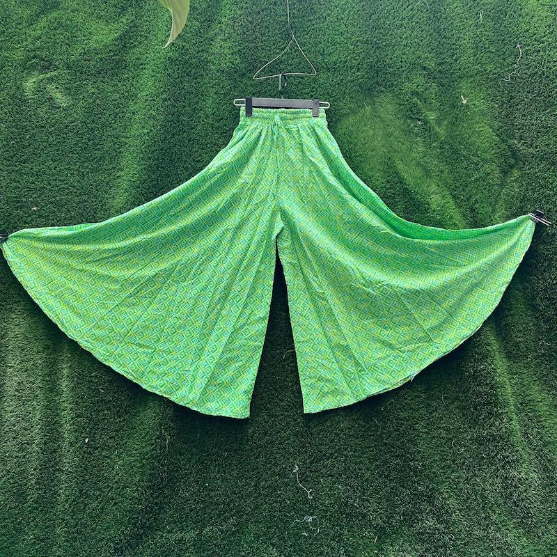 دامن شلواری باتیک 