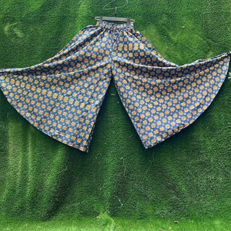 دامن شلواری باتیک 