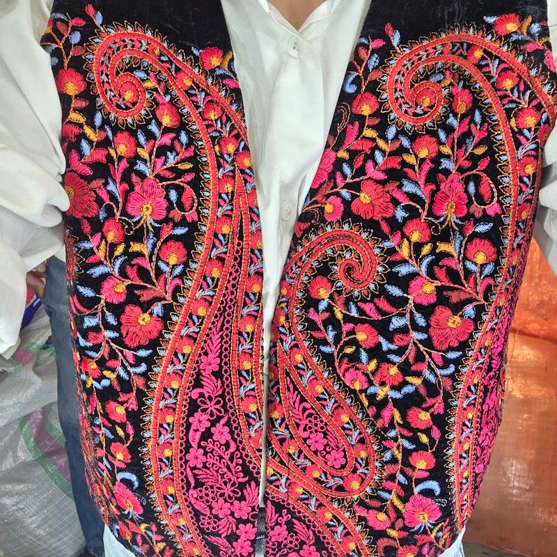 جلیقه مخمل ترمه