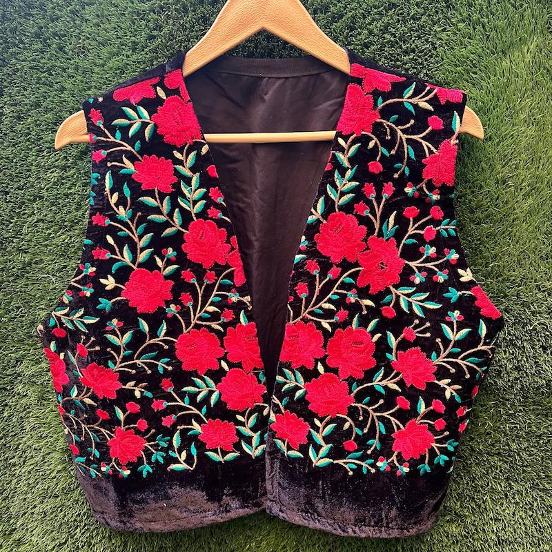 جلیقه مخمل jm7