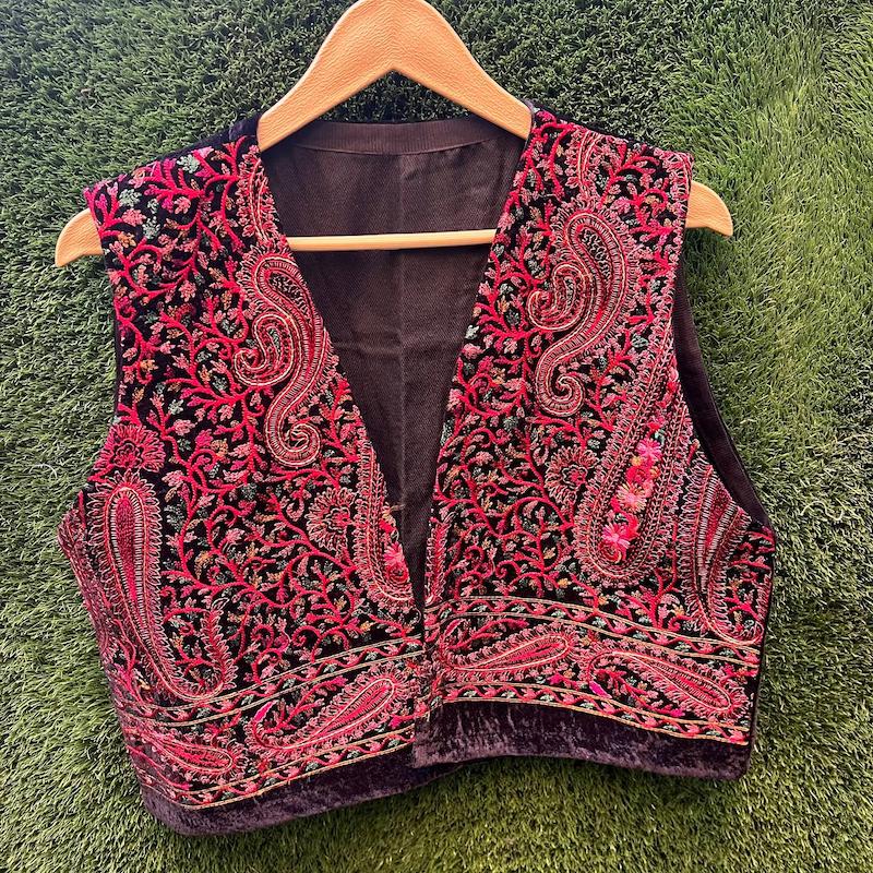 جلیقه مخمل jm9