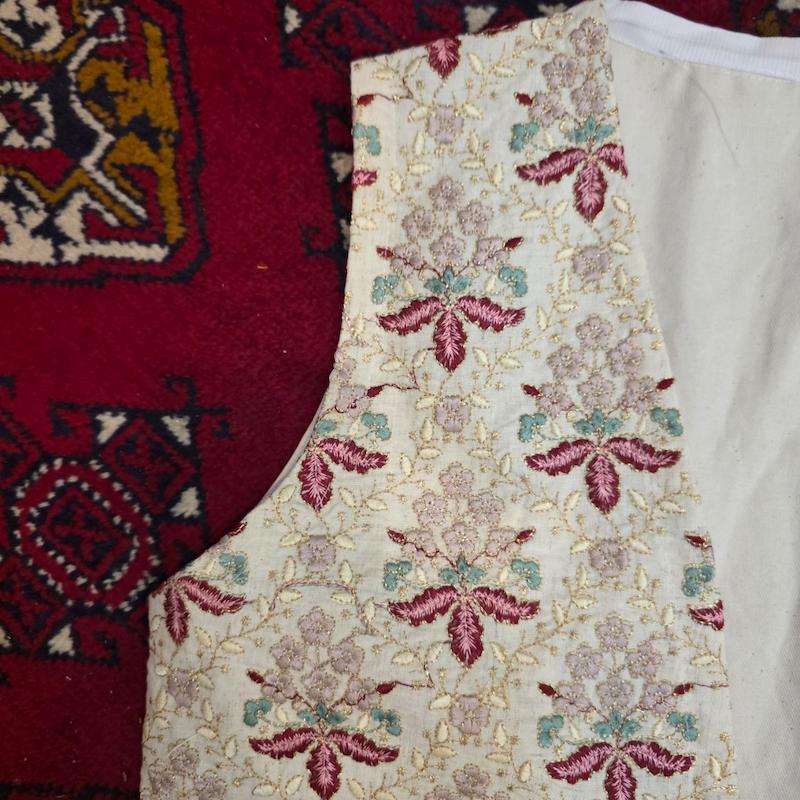 جلیقه لینن سوزندوزی ۶۵