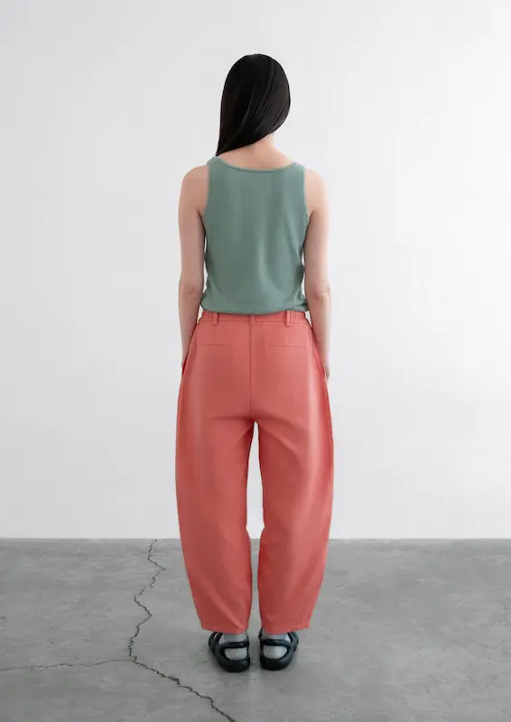 Tailored Curved Trouser