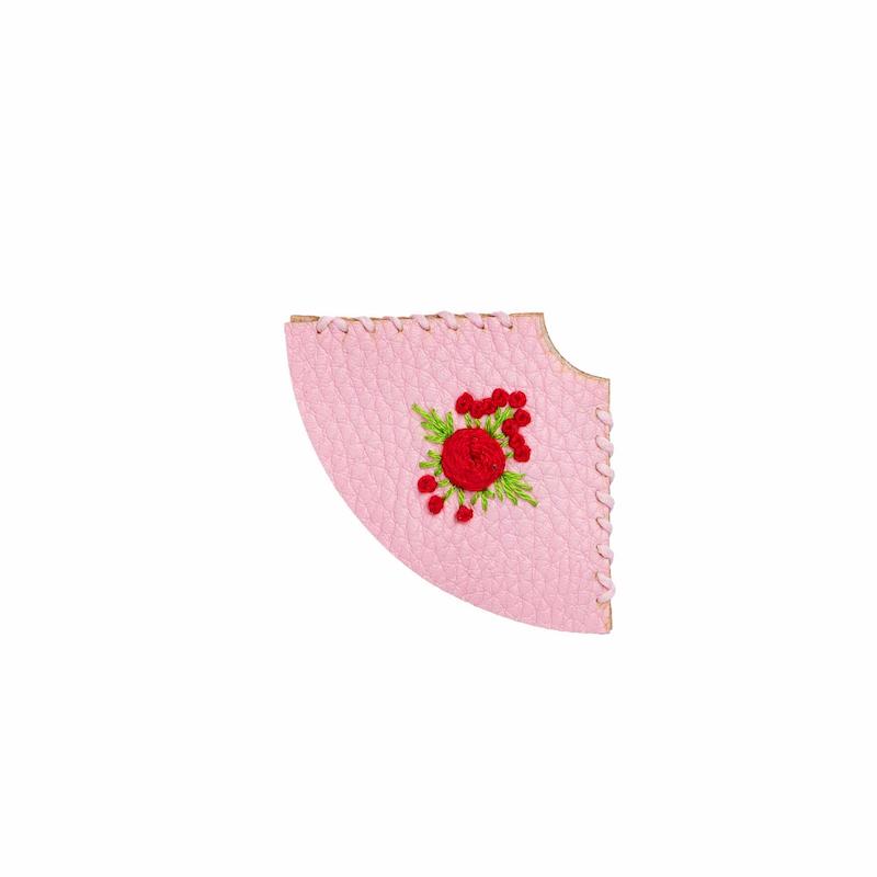 گوشه گیر کتاب چرمی نشانک مدل Eb30
