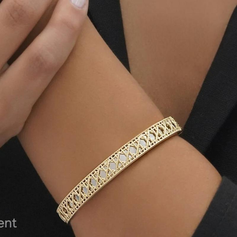 دستبند و انگشتر طرح دیور با حک DIOR