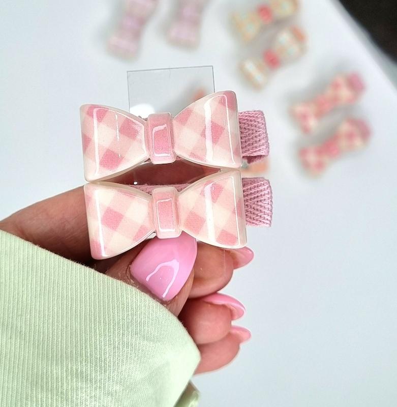 گیره انبری پاپیون صورتی