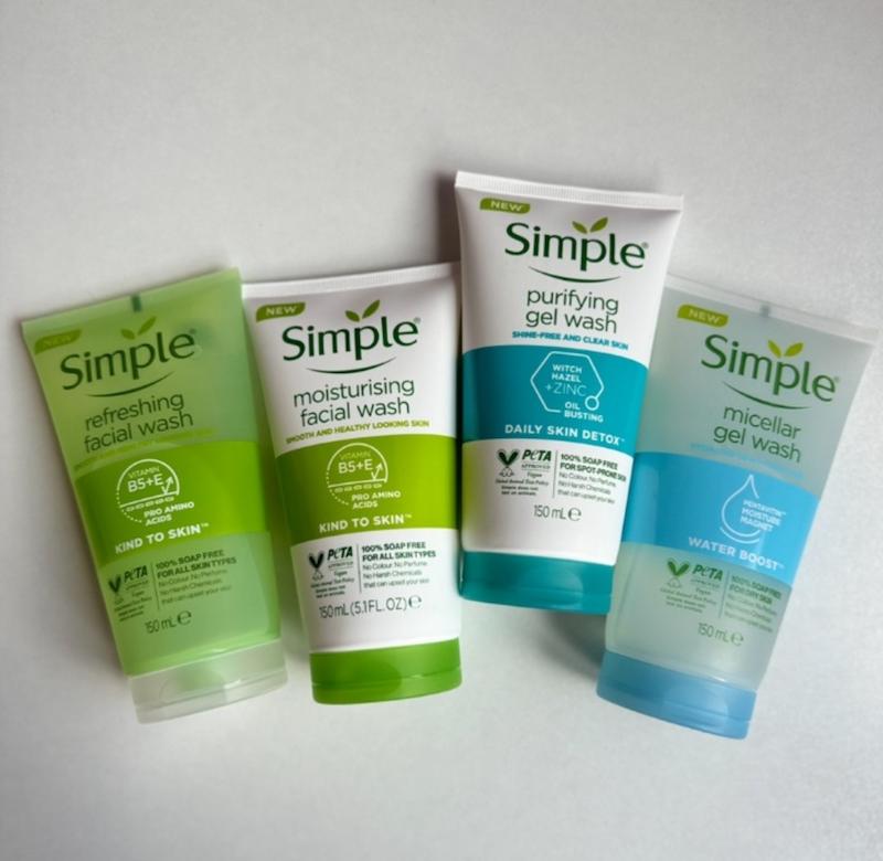 ژل شستشوی صورت سیمپل 