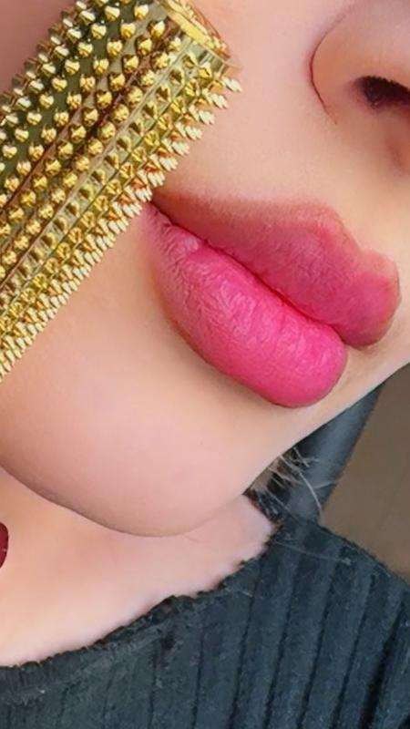 رژ لب مکه ای 