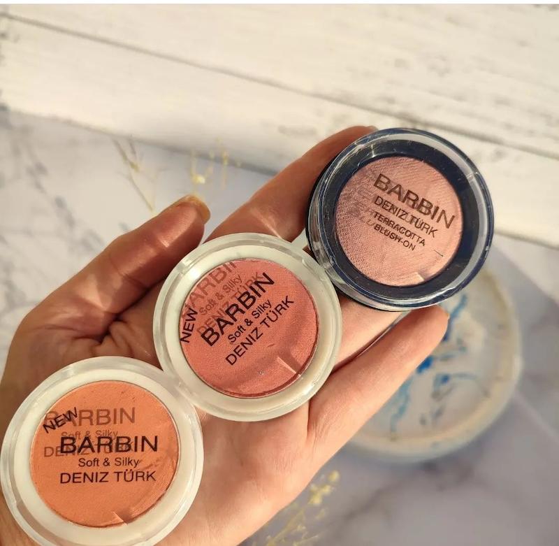 رژگونه تک مات باربن