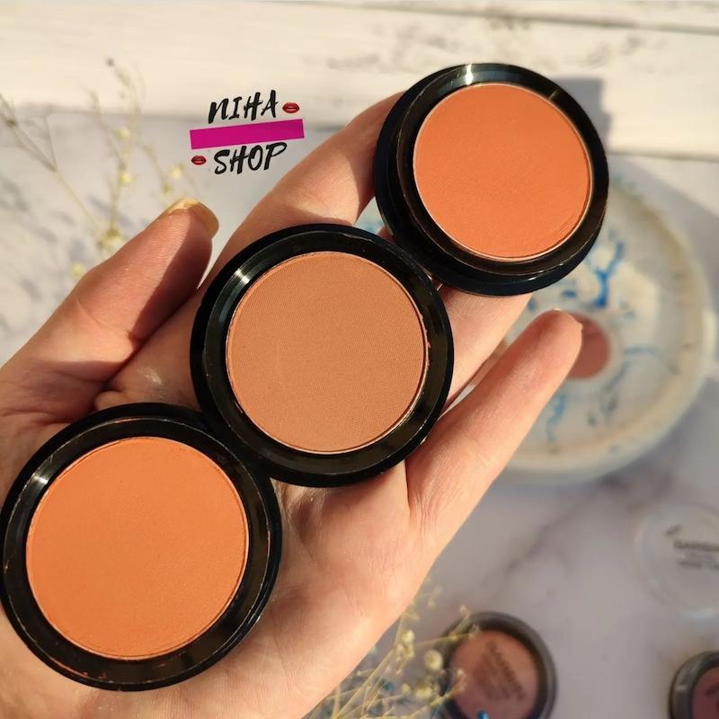 رژگونه تک مات باربن