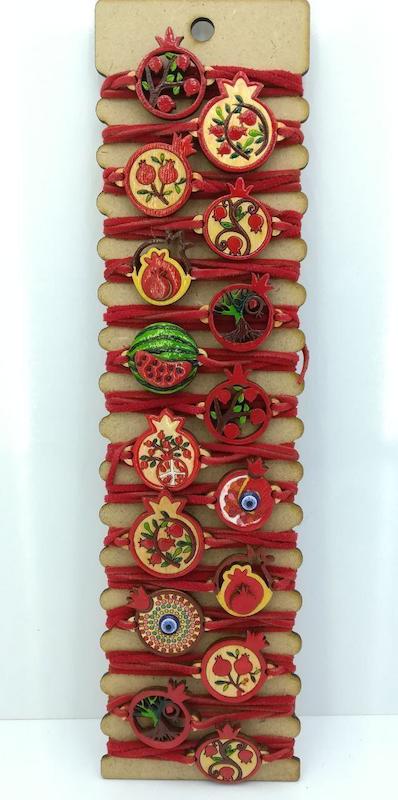 دستبند یلدا چوبی  بند چرمی